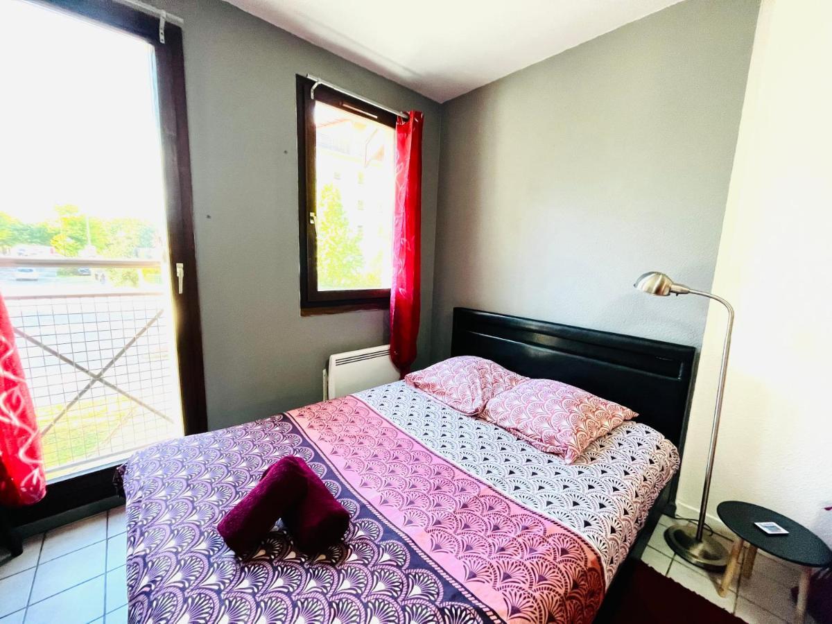 Le Red Escape A 15Min Du Centre Avec Parking Prive Gratuit Apartment Annecy Bagian luar foto